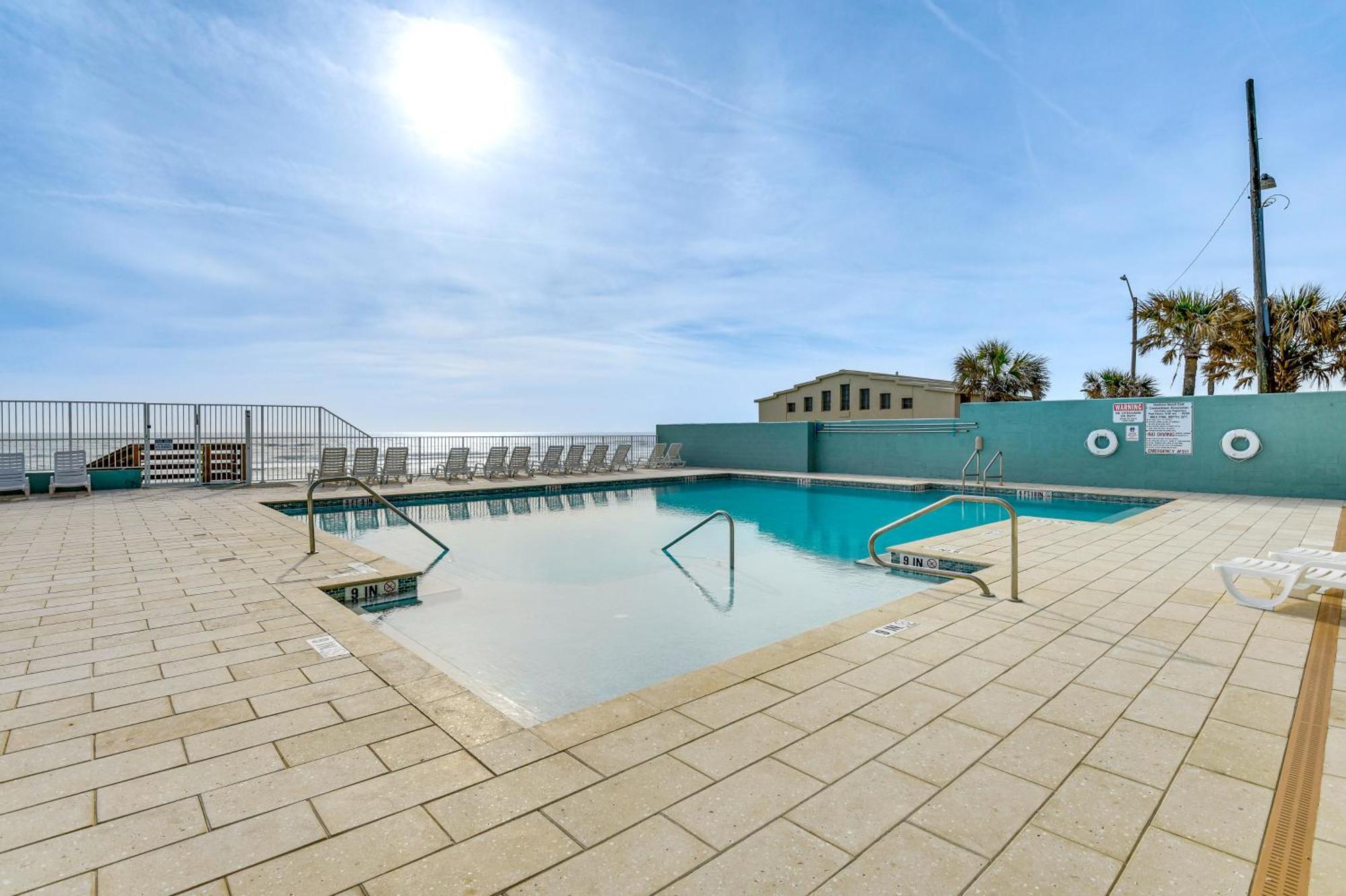Updated Daytona Beach Oceanfront Studio! מראה חיצוני תמונה